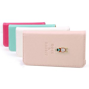 iPhone 5/5s 手帳型保護カバー（兎柄）